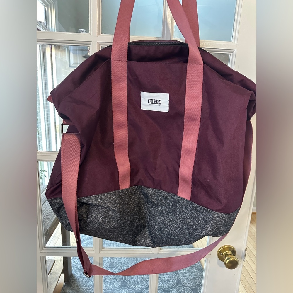 Victoria Secret  Pink Weekend bag